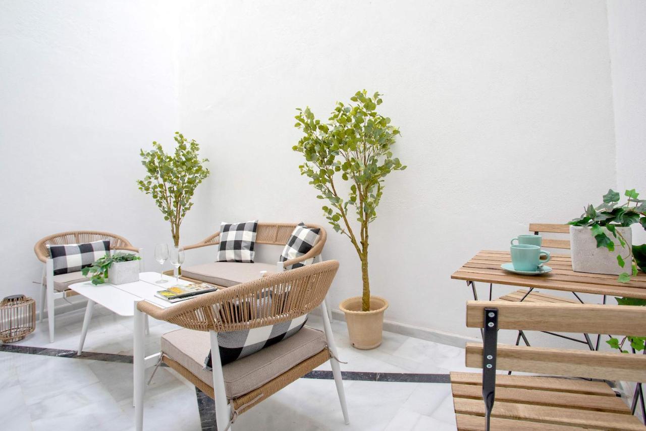 Genteel Pajaritos 17 Appartement *